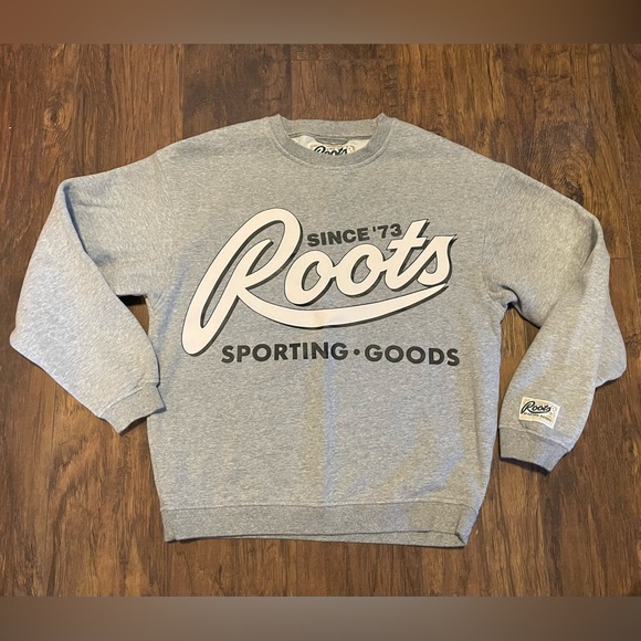 Roots Other - Vintage Roots sporting goods pullover XXS men’s grey black & white long sleeve